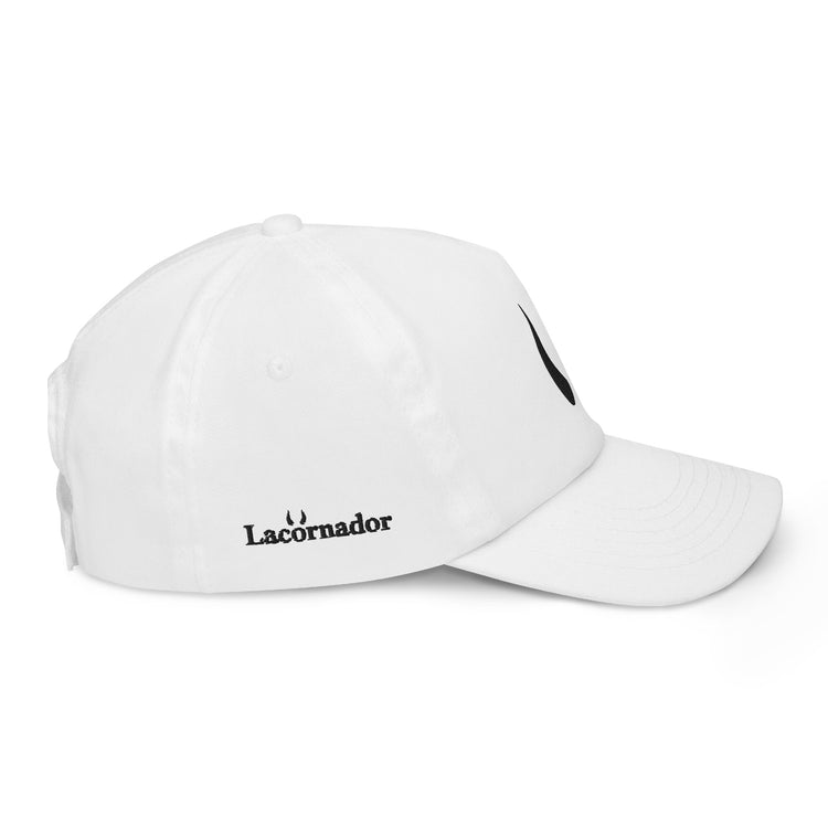 Casquette blanche enfant brodée Lacornador®