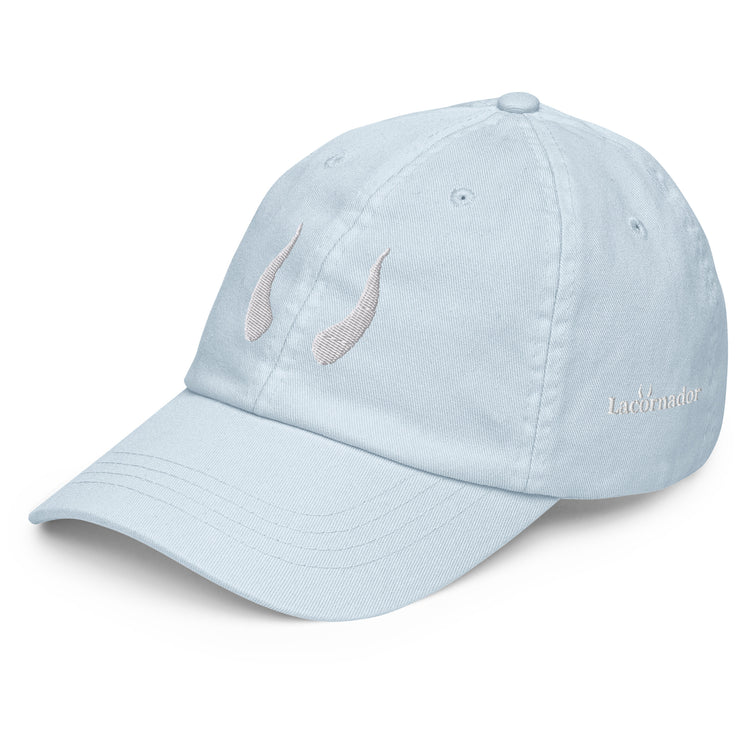 Casquette brodée Lacornador® bleu Ciel pastel