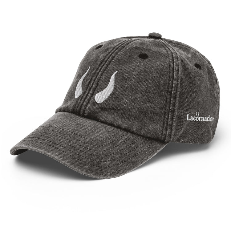 Manade Lacornador® Vintage Embroidered Cap