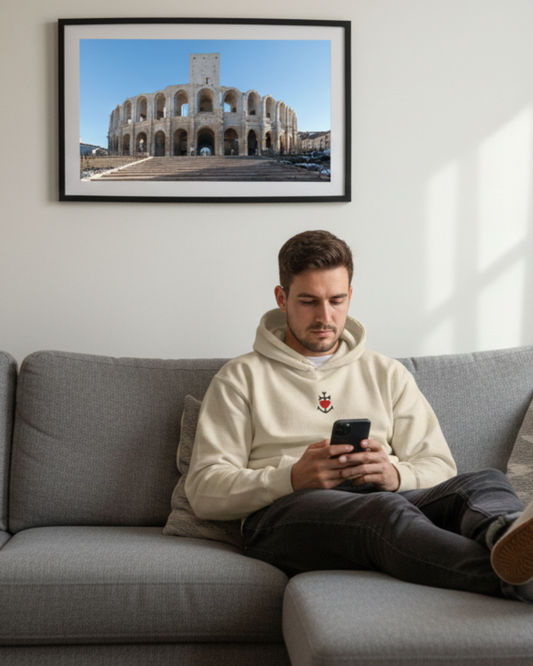 Sweat à capuche Ecru brodé Croix de Camargue